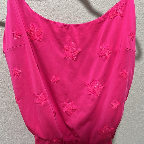 Body suit with sequin stars hot pink, size large - Picture 2 of 7